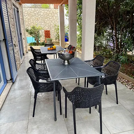 Apartment Gt