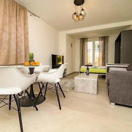 Apartment Gt Nerezine