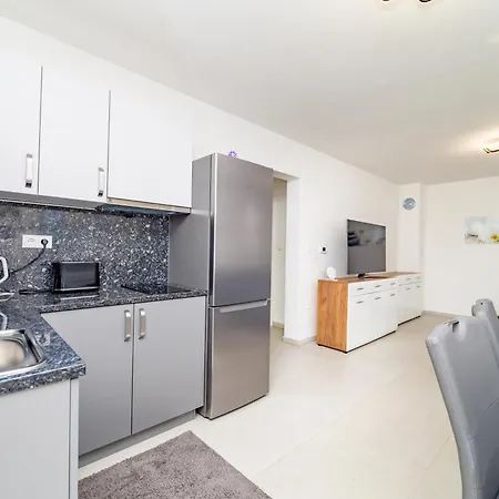 Apartment Gt