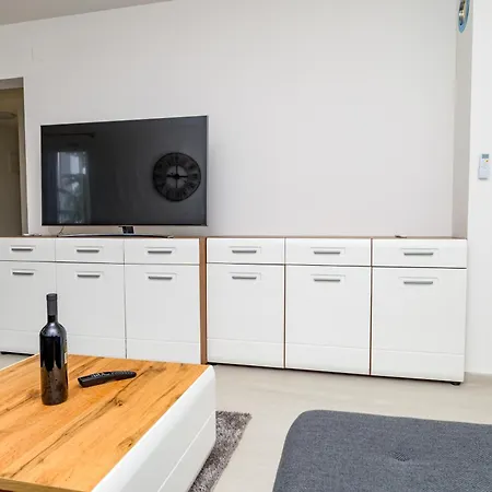 Apartament Gt