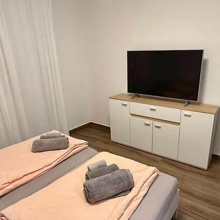 Apartament Gt *